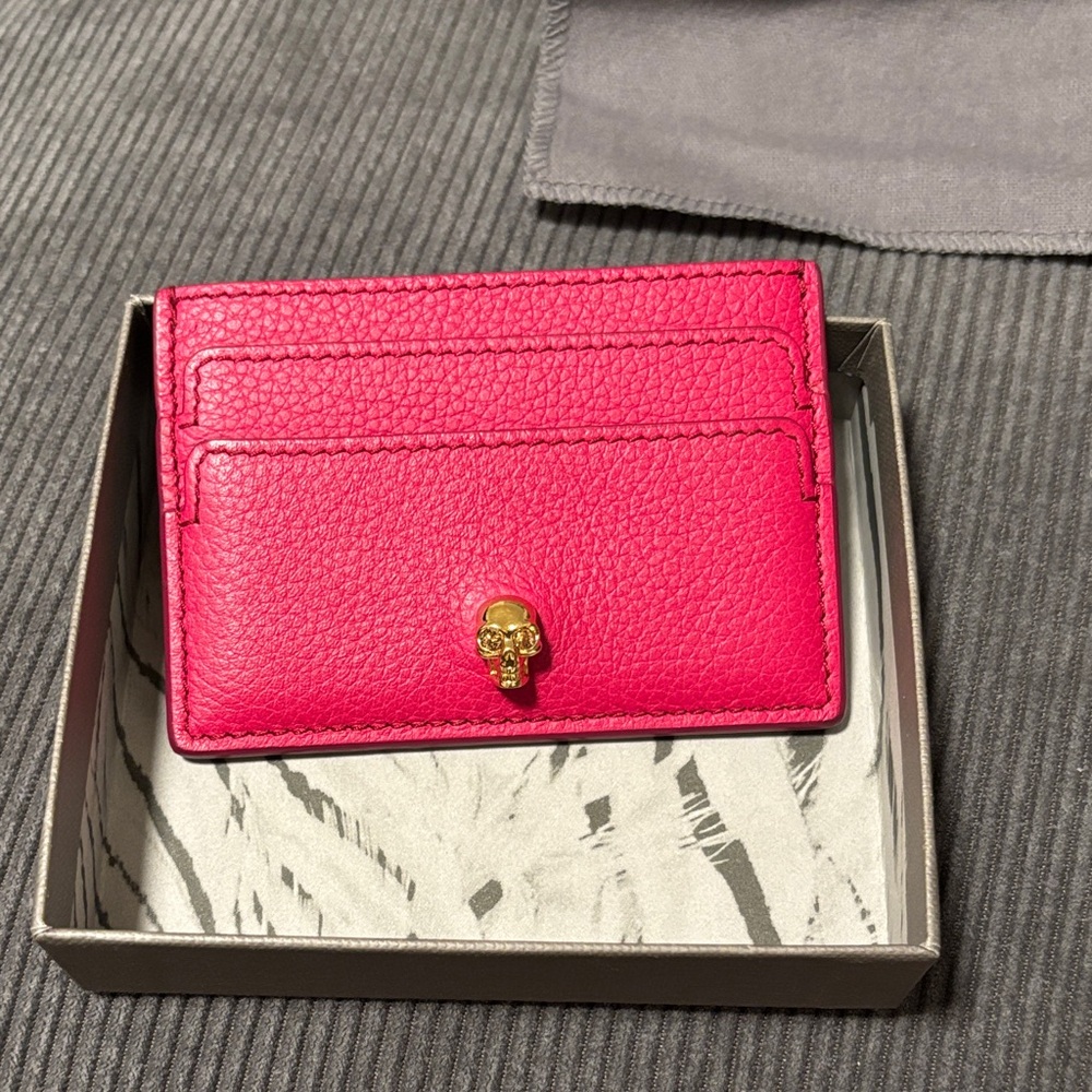 Alexander McQueen Fuchsia Card Holder with Gold Skull